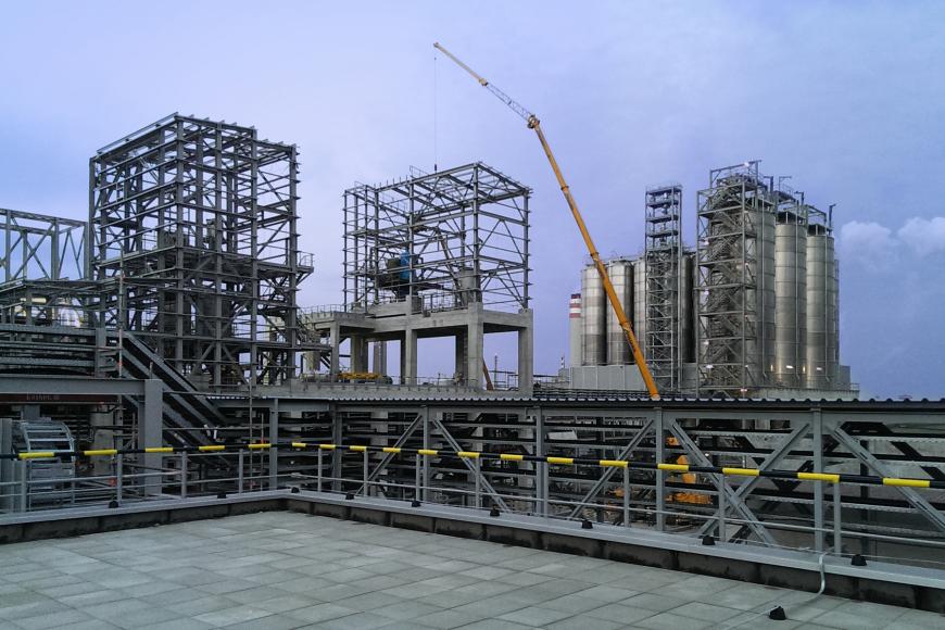 LOW Desity Polyerhylene 4 /LDPE4/_areál SLOVNAFT Bratislava