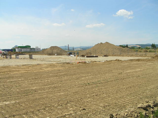 Badertscher, Nová Dubnica